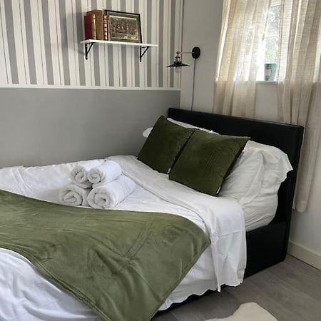 One Bedroom Putney Village Flat London Luaran gambar